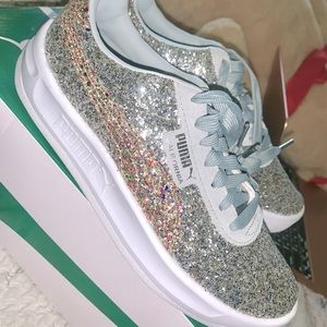 California Glitz Pumas Size- Woman’s 5.5